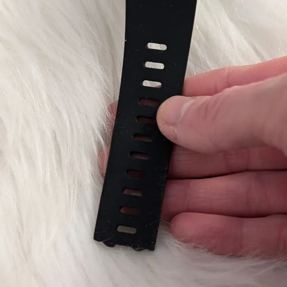 Fitbit Versa 2 Black Band With Charger